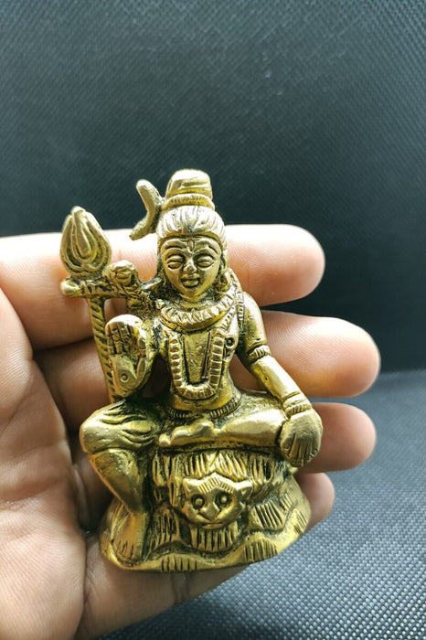 Super Fine Quality Pure Brass Shiv Idol Statue, Goddess Shankar Idol Hindu Statue, God of prosperity in India, UK, USA, All Country