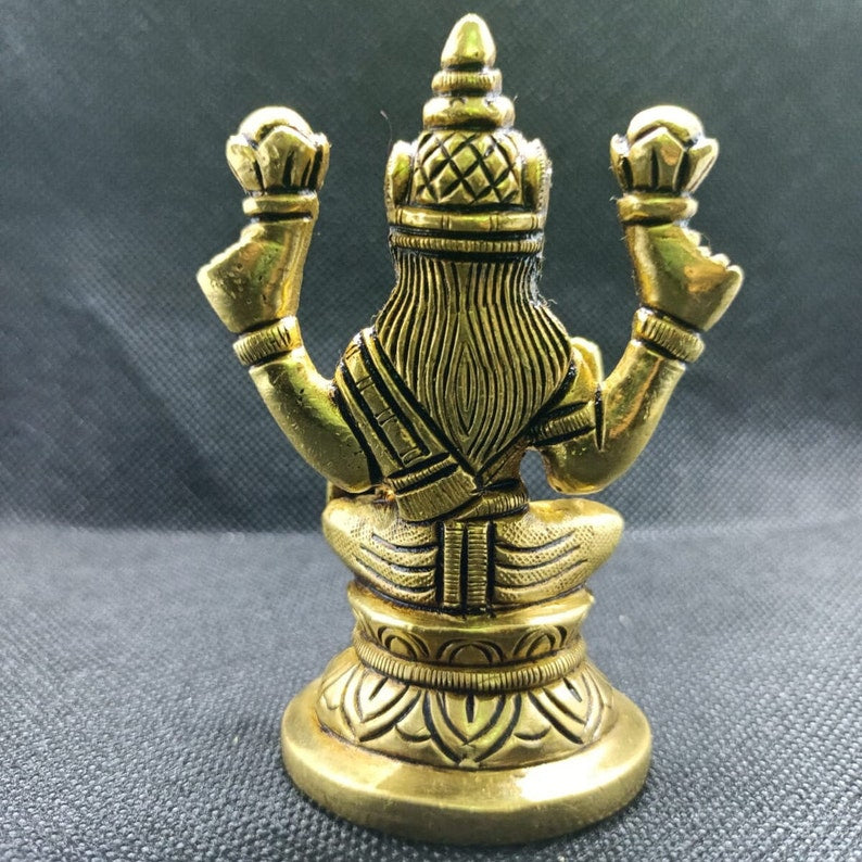 Super Fine Quality Pure Brass Laxmi Idol Statue, Goddess Lakshmi Idol Laxmi Statue, God of wealth, fortune, love and beauty in India, UK, USA, All Country