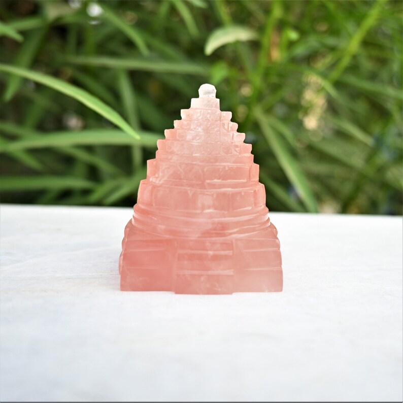 Shree Yantra Rose quartz, Quartz Crystal shri yantra in India, UK, USA, All Country