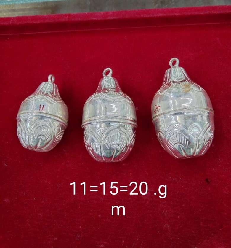 Silver Made Shrifal Naryal for Gifiting or Home Usage Purpose, Silver Article for Gifting - Multiple Grams available in India, UK, USA, All Country
